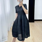 Black half-open collar short sleeve / Free size