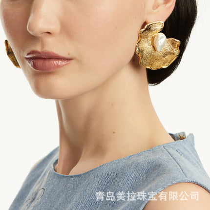 Oscar European and American Marine Style Exaggerated Stylish Asymmetrical Metal Shell Earrings Women's Fashion Stylish Elegant Earrings