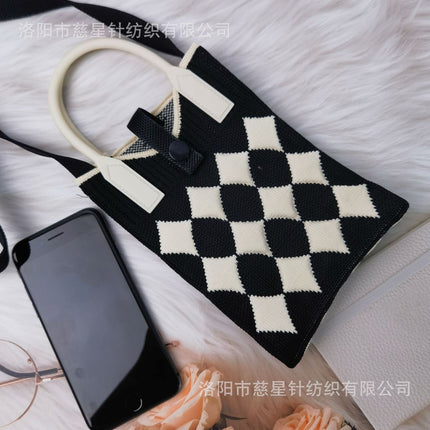 Girl's Heart-Shaped Knitted Crossbody Bag