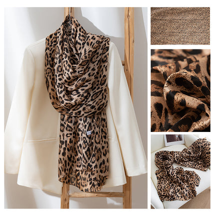 Autumn New Arrival Mulberry Silk Scarf for Women, Green Small Floral Shawl, Long Silk Scarf, Ready for Wholesale