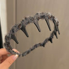 Gray leopard print headband