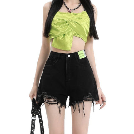 2025 New Black Ripped Denim Shorts for Female Summer Students Loose Straight Brushed High Waist Slimming Look A-Line Hot Pants