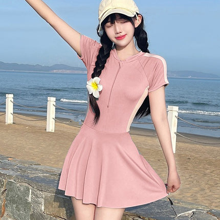 One-Piece Girls' Swimsuit 2026 New Summer Conservative Slimming Cover-Up Pure Desire Internet Celebrity Style Student Class Hot Spring Bathing