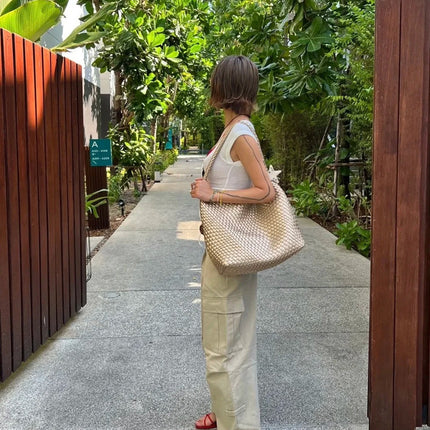 Cross-Border Large-Capacity Hand-Woven Bags for Women, Commuter Bags, High-End Shoulder Bags, Fashionable Satchel Bucket Bags