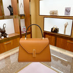 Gold Brown / Trumpet size: 22*11*16
