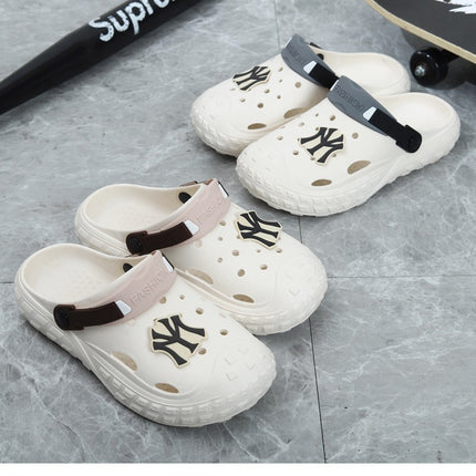 Croc Shoes Men's Soft Summer Non-Smell Non-Sound Outer Wear Non-Slip Anti-Odor Thick-Soled Sandals Breathable Soft Wear-Resistant Clogs