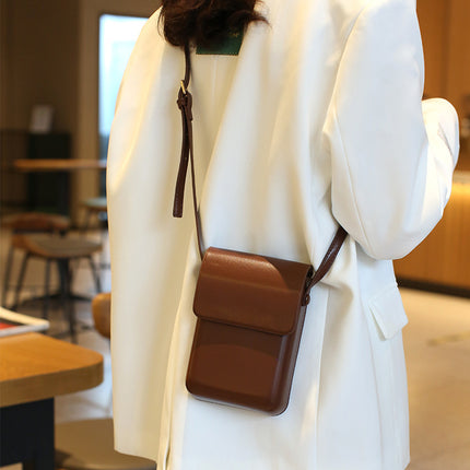 2025 Simple and Stylish Vertical Small Square Bag Versatile Ins-Style Phone Bag Tb Bag Women's Crossbody Shoulder Bag Fashionable Versatile