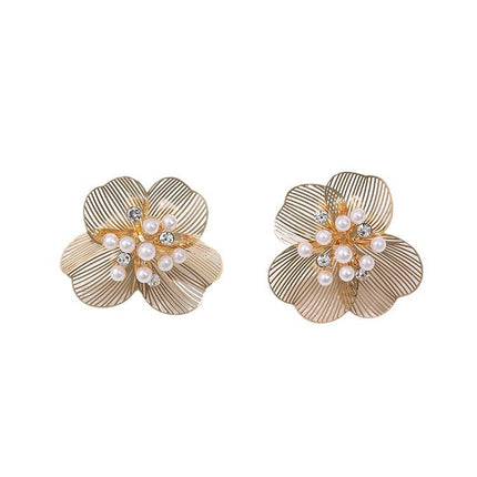 Retro New elegant gentle chic flower stud earrings exaggerated design personalized niche earrings earrings 925 high-grade