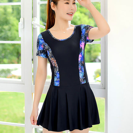 Fashionable Plus-Size Swimsuit for Women, Conservative Skirt-Style One-Piece, Simple Hot Spring Bathing Suit, Covers the Body and Looks Slimming, Wholesale Swimwear for Middle-Aged and Elderly Women