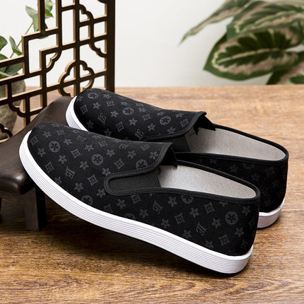 Wholesale new old Beijing cloth shoes men's casual shoes breathable non-slip wear-resistant pedal driving shoes black cloth shoes
