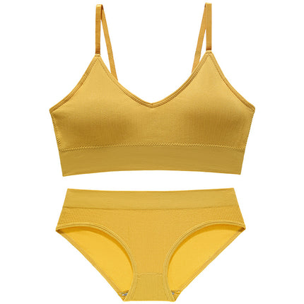 Underwear Women's Big Chest Showing Small Thin French Style Triangle Cup Bra Set No Steel Ring Beautiful Back Base Camisole