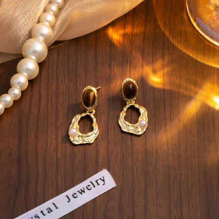 European and American Style Simple Elegant Metal Wind Ring Earrings Retro Exaggerated Irregular Electroplating High-grade Earrings for Women