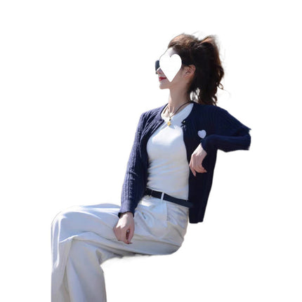 With a set of fashion early spring 2024 new small fried street high-end Korean drama salt light ripe three-piece suit