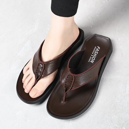 Flip-flops men's 2023 new summer wear non-slip deodorant driving men's slippers foot casual beach sandals