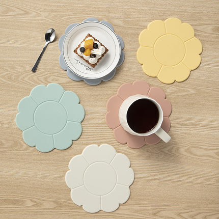 New in stock Hollow Silicone Heat Insulation Mat Placemat Dining Table Mat Pot Mat Cup Mat Anti-scalding High Temperature Resistant Household Plate Mat