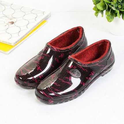 Mom's Rain Boots Women's Shallow Mouth New Fashion Lightweight Rain Boots Outer Wear Non-Slip Adult Work Kitchen Car Wash Glue Shoes