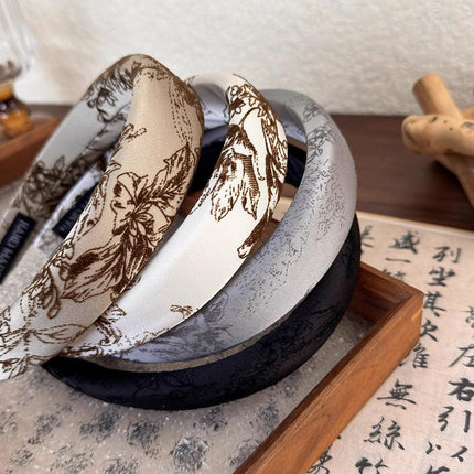 Whitening and High-End New Chinese Style Jacquard Embroidered Headband Chinese Style Versatile Retro High Skull Sponge Headband Hair Accessories