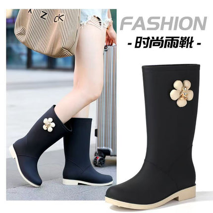 Fashion New Women's Rain Boots High Tube Korean Version Non-Slip Rain Boots Long Tube Outdoor Water Boots Fashion Versatile Rubber Shoes Wholesale