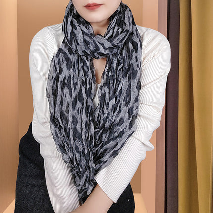 Spring and Summer Cotton Linen Pressed Pleated Leopard Scarf Women Autumn and Winter New Stylish Fashion Beach Scarf Shawl