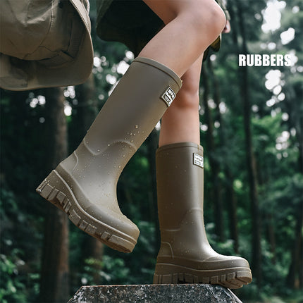 Cross-border Fashion Rain Boots Women's Thick-soled Wear-resistant Non-slip Water Shoes Korean-style Mid-high Camping Rain Boots Waterproof Car Wash Shoes