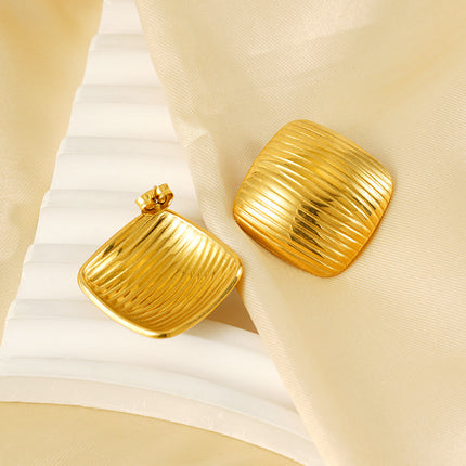 Cross-border European and American Elegant Stainless Steel Earrings for Women Plated 18K Gold Light Luxury Niche Design High-grade Titanium Steel Earrings