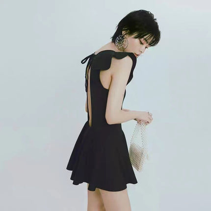 Manufacturers sell new hot spring swimwear sexy beautiful back belly cover slim black queen fan one-piece skirt swimsuit women