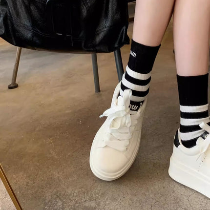 Cowhide Version~Haonianhua Women's Shoes, Classic Round-Toe Thick-Soled Height-Increasing Lace-Up White Sneakers, Versatile College-Style Sneakers for Women