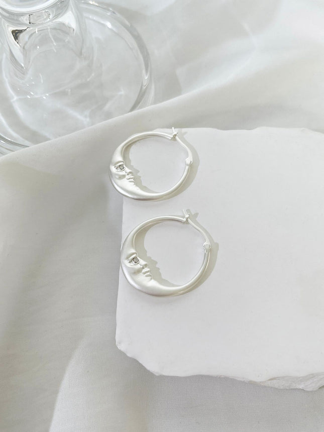 European and American fashion cold wind moon inlaid rhinestone personality earrings cross-border simple moon ring earrings earrings
