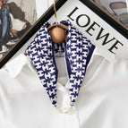 12-letter H dark blue (pearl silk scarf)