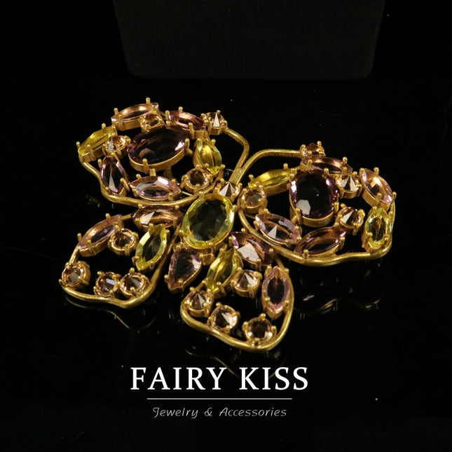 Copper claw inlaid handmade glass exquisite temperament geometric hollow brooch high sense personality design heavy industry exaggerated jewelry