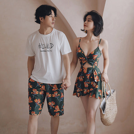 2025 Retro Green Couple Swimsuit New One-Piece Conservative Belly-Covering Slimming Look Seaside Vacation Beach Hot Spring Swimsuit for Women
