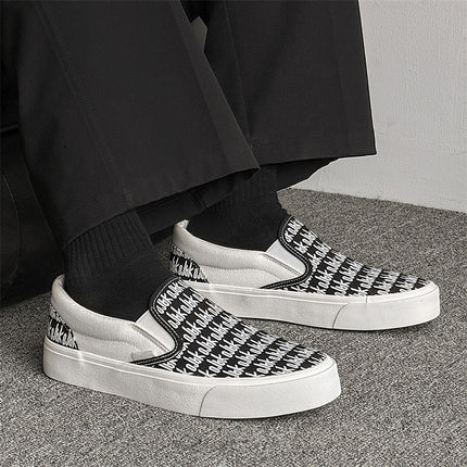Canvas Shoes 2026 Summer Printed Letter Slip-On Lazy Shoes Korean Style Student White Shoes Ins Street Style Casual Shoes