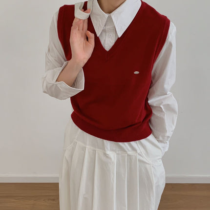 Du Xiaozhai's New Autumn and Winter Layering Products Are Preferred Wool Knitted Vest Women's V Neck Short Sleeveless Casual Sweater Top
