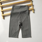 Medium gray five-quarter pants / S