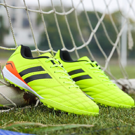 Cross-border plus size 46 broken nails football shoes male and female teenagers students training shoes lawn shoes professional sneaker shoes
