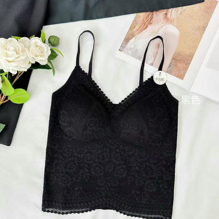Popular Xiaoyunji Lace Spaghetti Strap Seamless Camisole with Built-In Bra Pads Versatile Beautiful Back Underwear