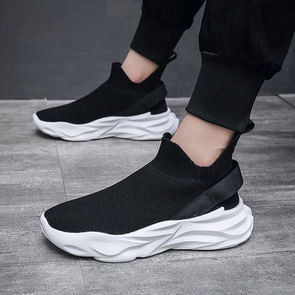 2023 New Socks Sole Light Men's Breathable Flying Woven Sports Shoes Fashion Trendy Shoes Street All-match European Shake Fast Generation