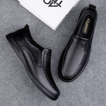 Cross-border plus size Business Casual Leather Shoes Men's Flat Driving Shoes Slip-on Lazy Shoes Middle-aged Four Seasons Cowhide Men's Shoes