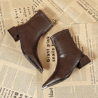 Brown / 35