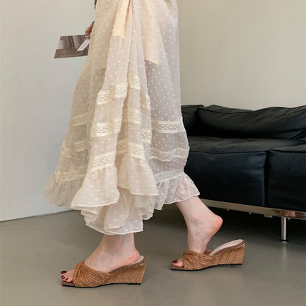 Gentle Retro Woven Square Toe Open-Toe Slippers for Women, Versatile High-Heeled Shoes for Outer Wear