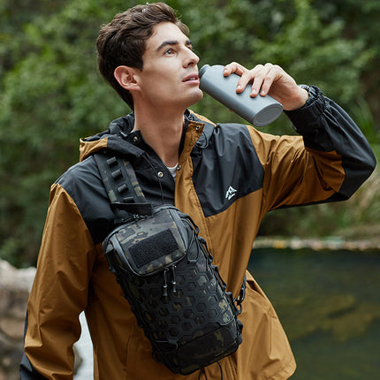 Men's Tactical Chest Bag, Crossbody Bag, Functional Outdoor Travel Lightweight Camouflage Shoulder Bag, Multi-Functional Lure Backpack