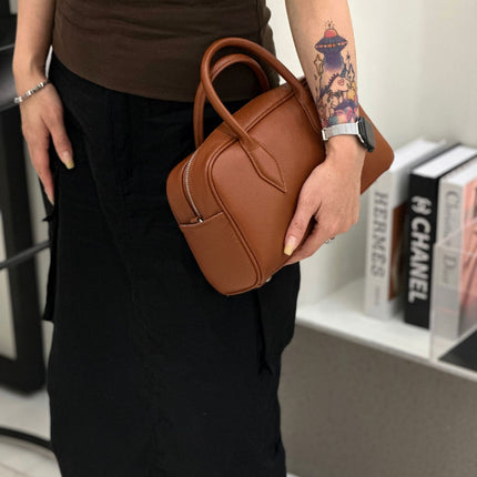Korean Style First-Layer Cowhide Soft Leather Satchel Pillow Bag 2025 Spring New Fashion Versatile Casual Shoulder Crossbody Bag