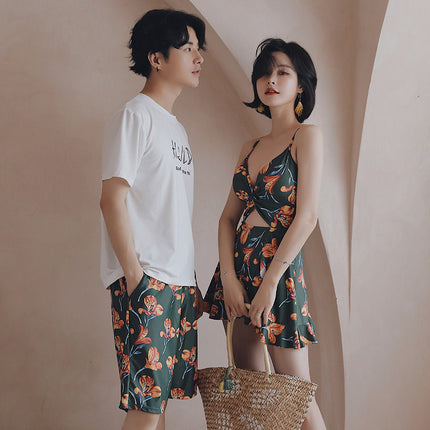 2025 Retro Green Couple Swimsuit New One-Piece Conservative Belly-Covering Slimming Look Seaside Vacation Beach Hot Spring Swimsuit for Women