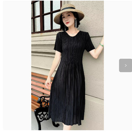 Miyake pleated 2025 summer new temperament round neck printed pleated skirt fashion waist thin magic dress