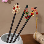 Three-piece set [pear flower dream peace lock Qionghua language]]