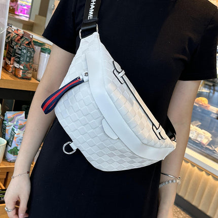 Trendy Brand Popular Bag Women's 2025 New Fashion Plaid Crossbody Bag Chest Bag Casual Ins Waist Bag Dumpling Bag Trendy