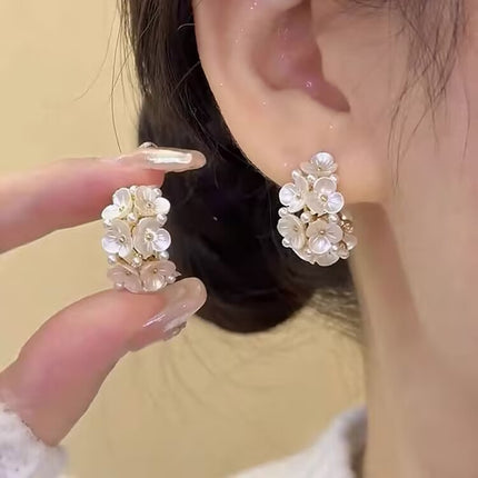 S925 Silver Needle Earrings Super Fairy Shell Camellia Earrings Accessible Luxury High-End Exquisite Flower Branches Sweet Earrings