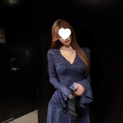 Pure Desire Sexy V Neck Trumpet Long-Sleeved Waist Slimming Look Heavy Lace Dress with Suspender Bottoming Set