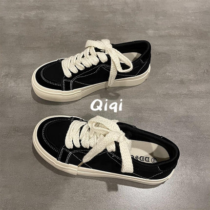 Fashionable Brand Red Canvas Shoes for Women 2024 New Spring and Autum Niche Chic Low-Top Flats Casual Board Shoes