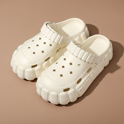 Nurse Hole Shoes Women's Summer Outer Wear EVA Fashionable Non-Slip Platform Sandals Soft Beach Shoes Baotou Slippers